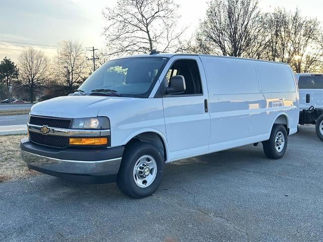 2025 Chevrolet Express Cargo 2500 Base