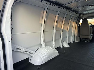 2025 Chevrolet Express Cargo 2500 Base