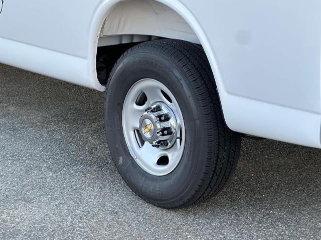 2025 Chevrolet Express Cargo 2500 Base