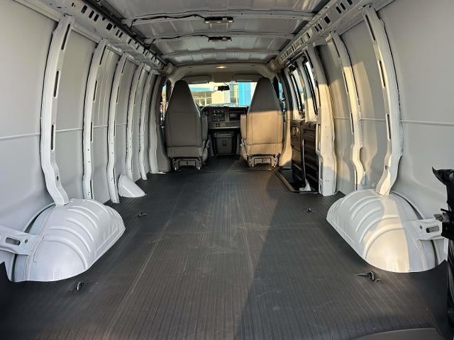2025 Chevrolet Express Cargo 2500 Base